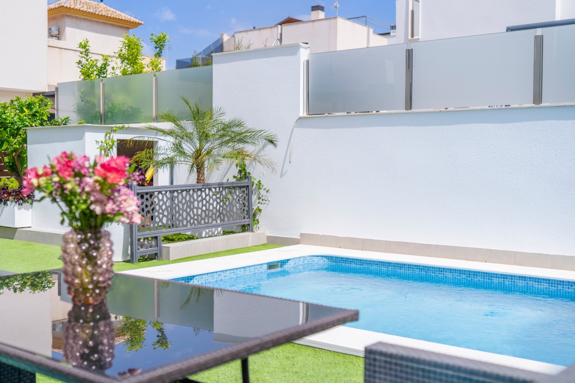 Resale - Villa - Torrevieja