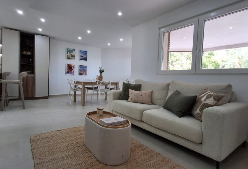 Reventa - Apartamento / Dúplex - Torrevieja - Playa Acequion