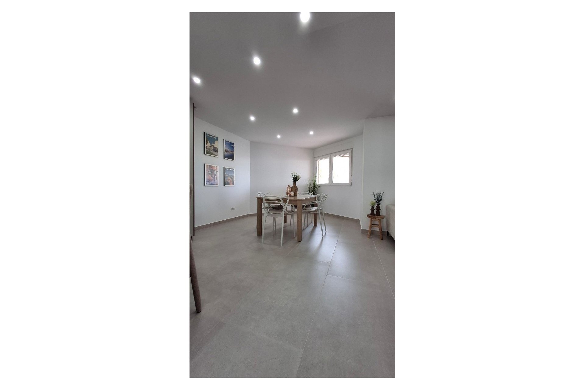 Reventa - Apartamento / Dúplex - Torrevieja - Playa Acequion