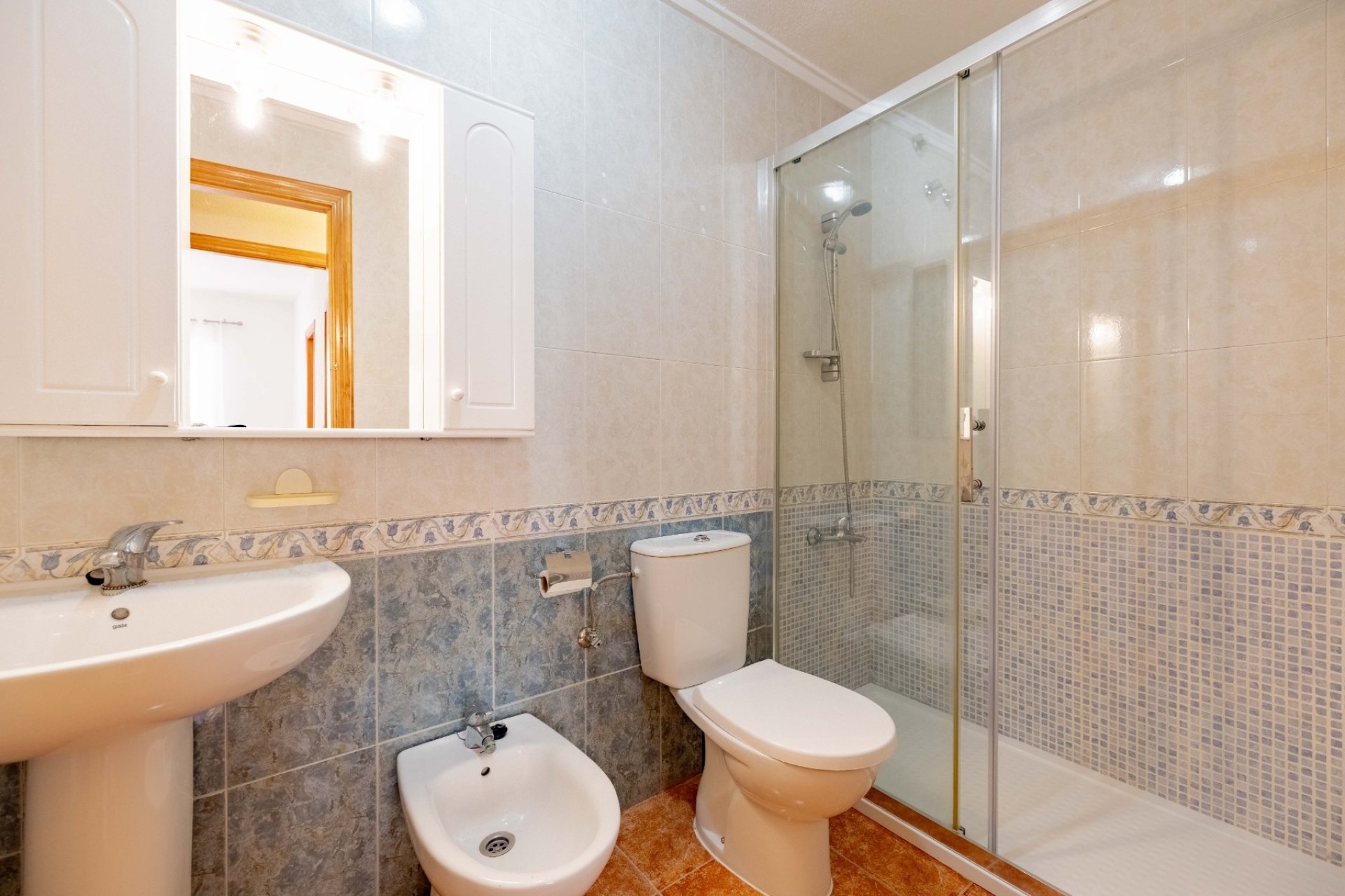 Reventa - Apartamento / Dúplex - Torrevieja - Playa de los locos