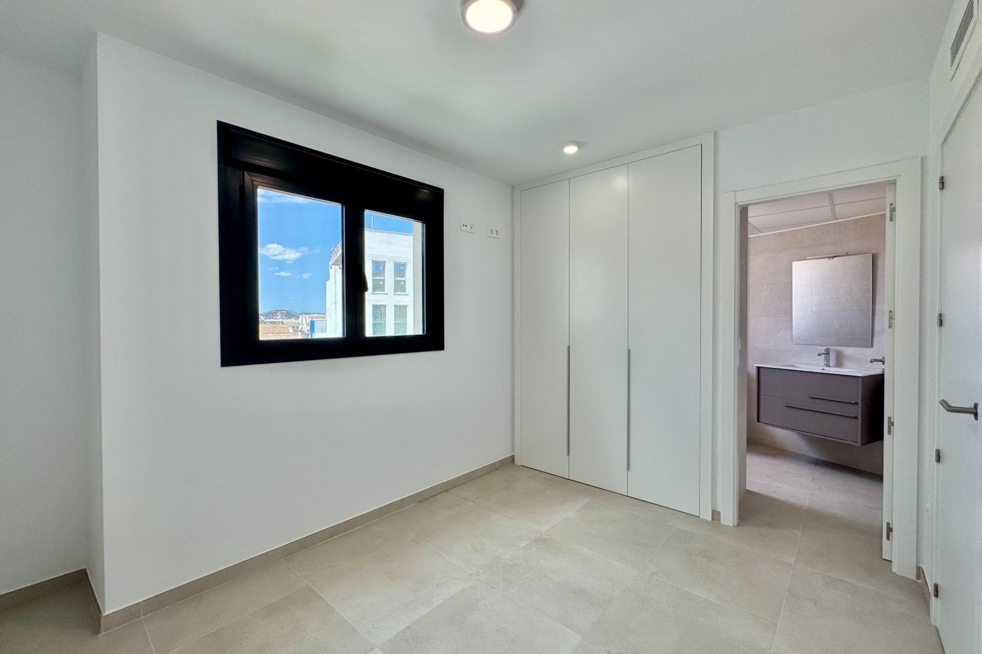 Reventa - Apartamento / piso - Alicante - La Florida