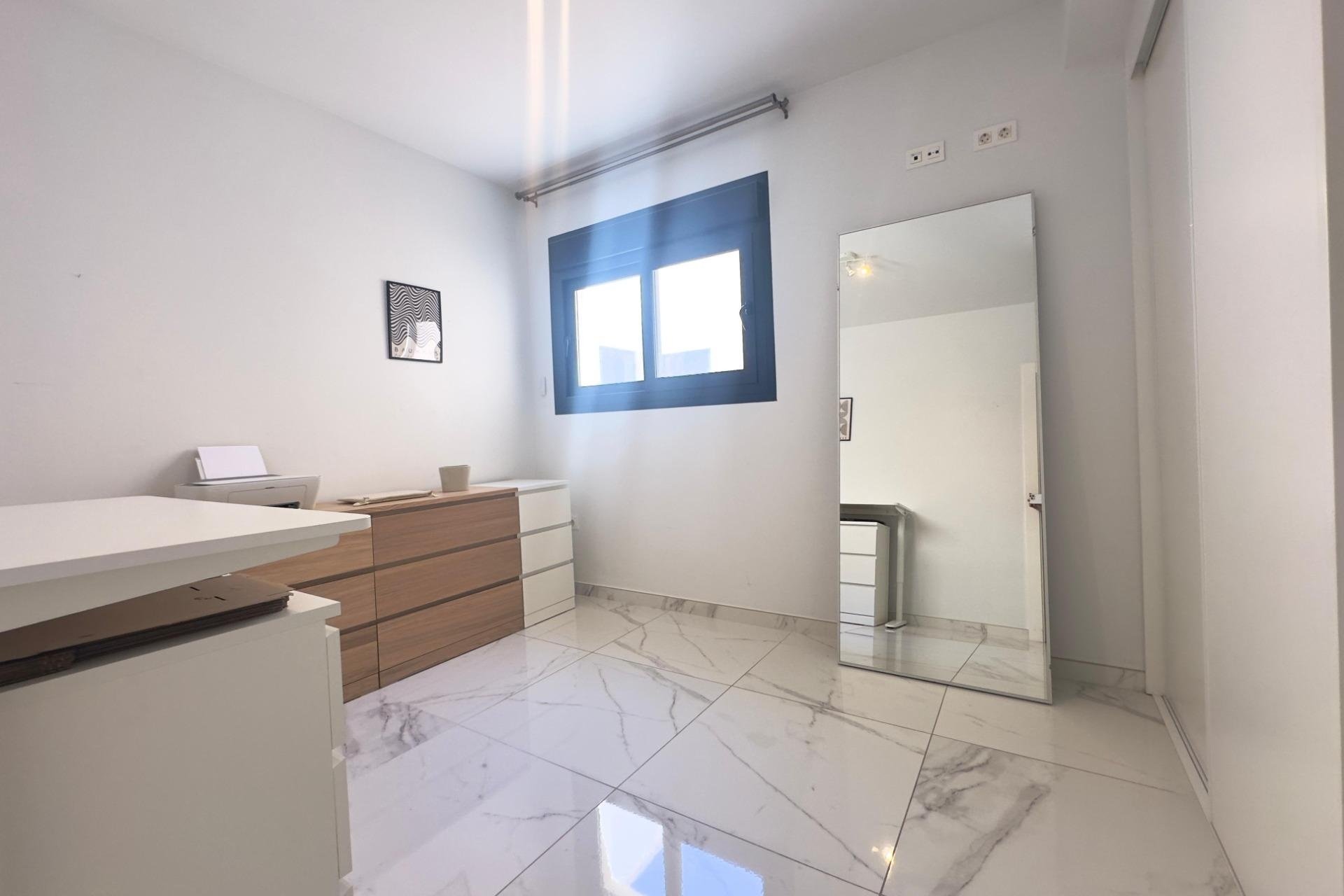 Reventa - Apartamento / piso - Orihuela Costa - PAU 8