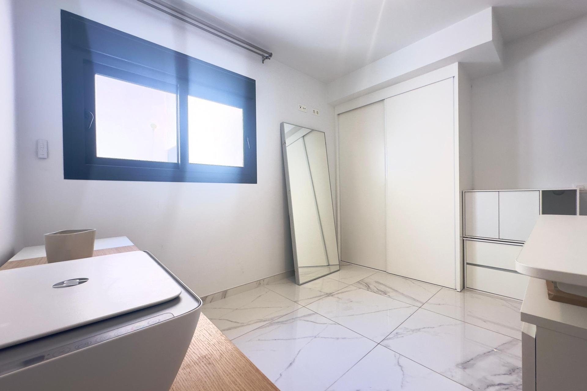 Reventa - Apartamento / piso - Orihuela Costa - PAU 8