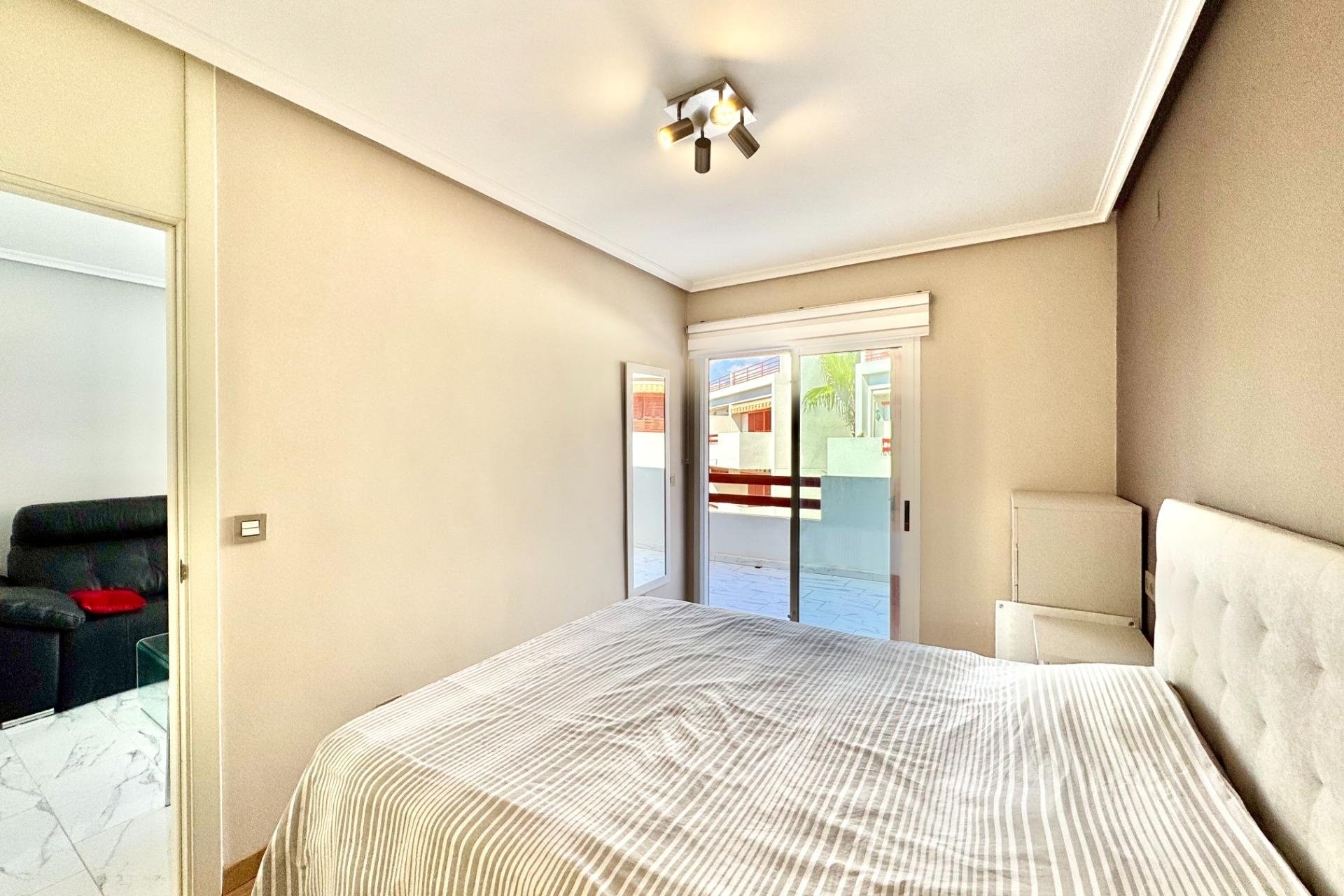 Reventa - Apartamento / piso - Orihuela Costa - Punta Prima