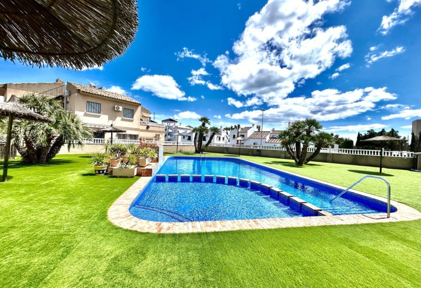 Reventa - Apartamento / piso - Orihuela Costa - Villamartín