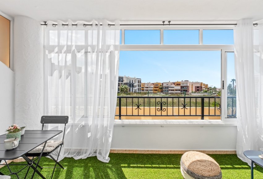 Reventa - Apartamento / piso - Orihuela Costa