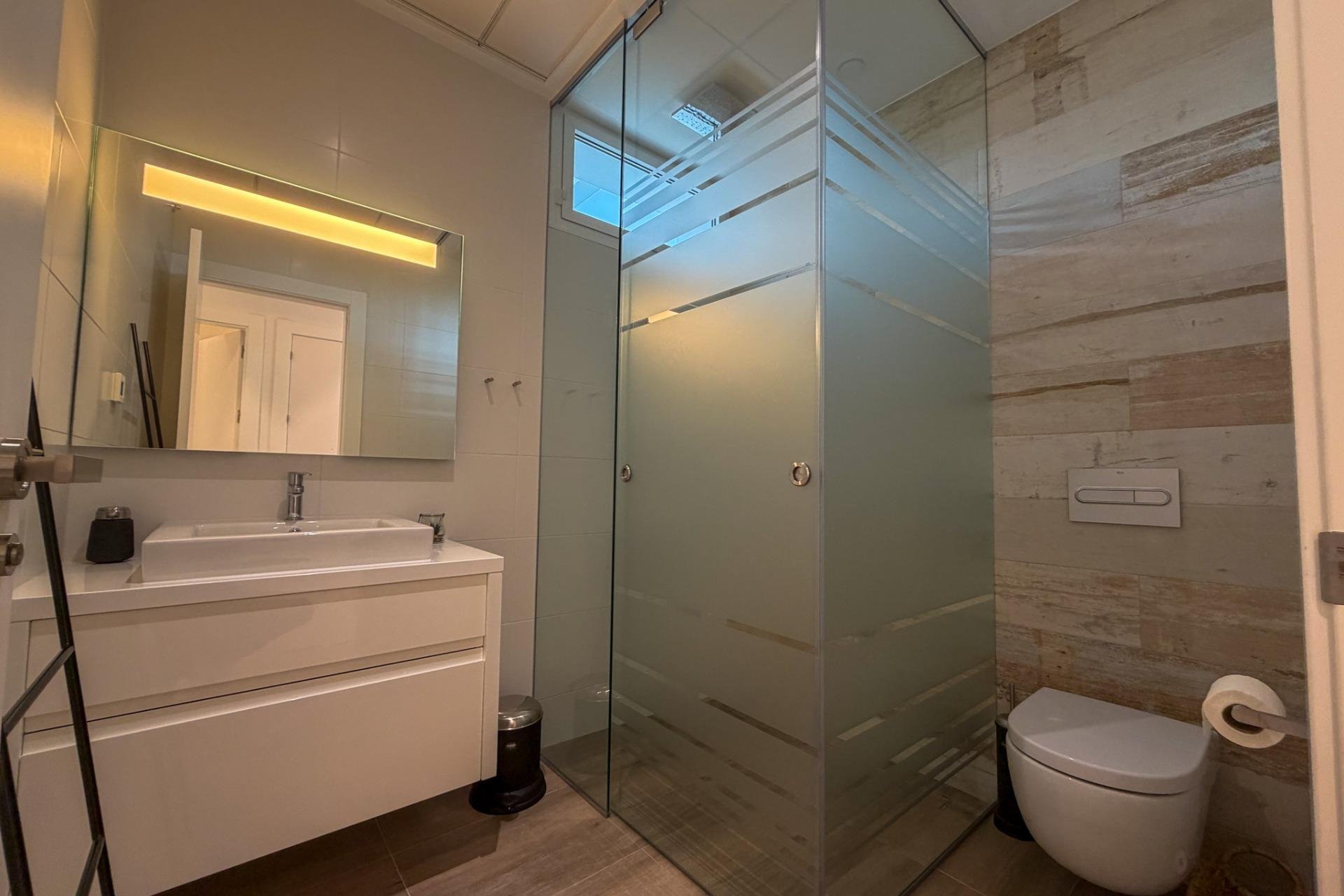 Reventa - Apartamento / piso - Orihuela - Las Colinas Golf - Country Club