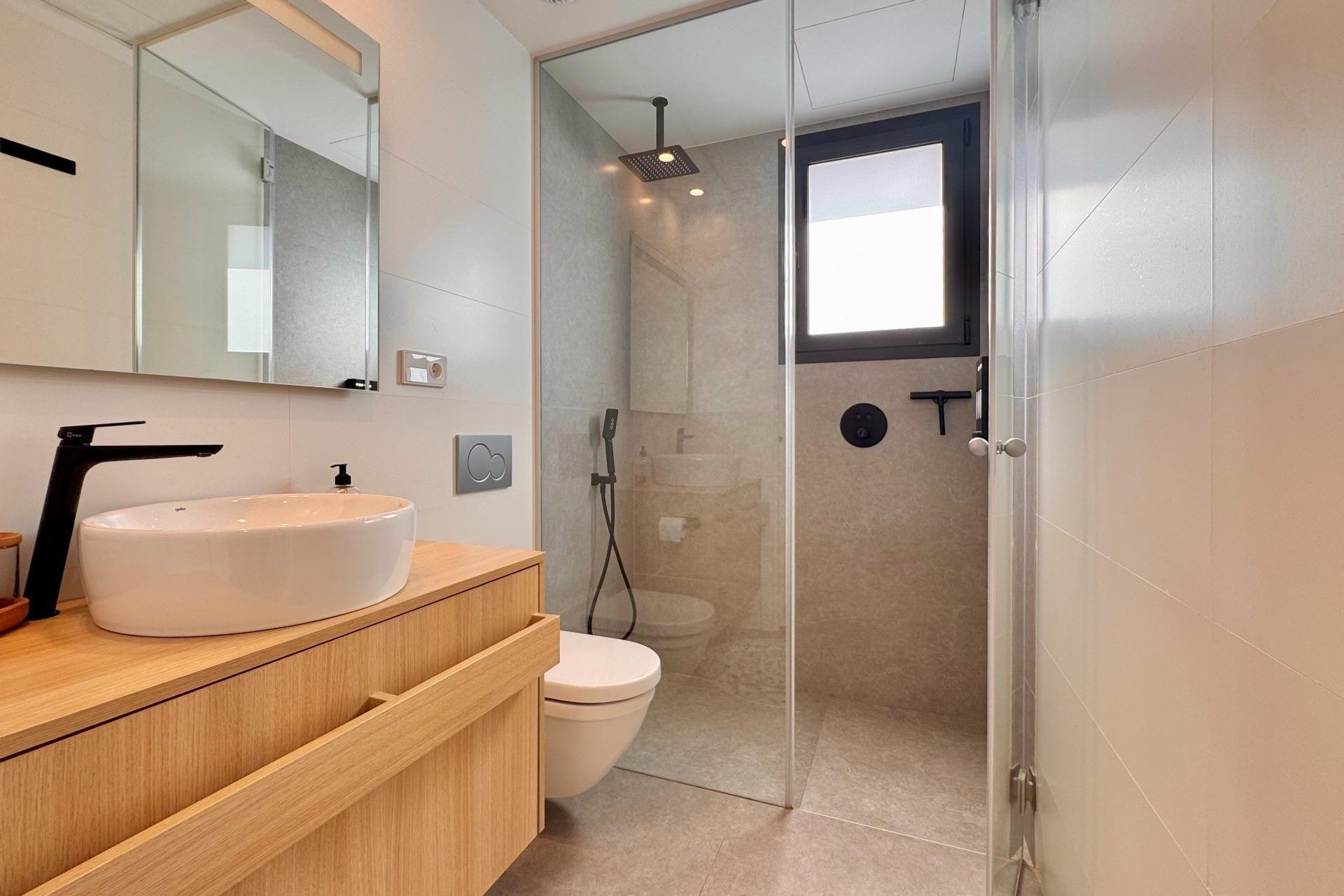 Reventa - Apartamento / piso - Orihuela - Las Colinas Golf - Country Club