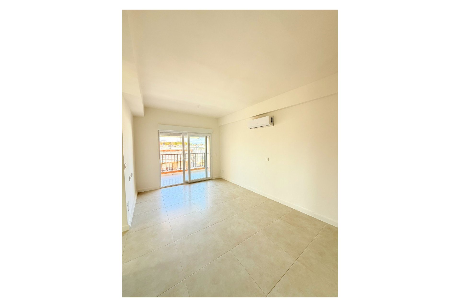 Reventa - Apartamento / piso - Pilar de la Horadada - La Torre de la Horadada