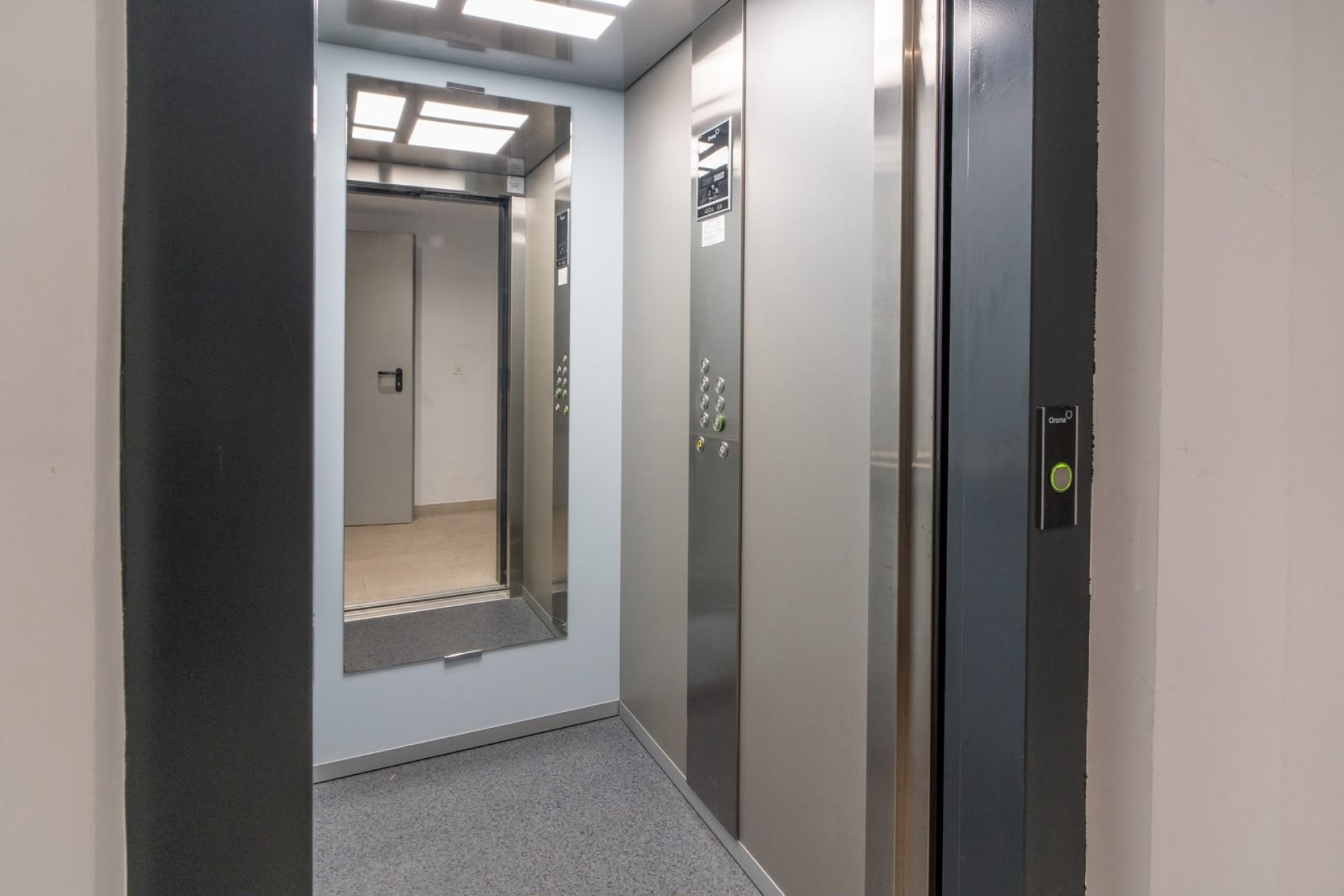 Reventa - Apartamento / piso - Pilar de la Horadada - Mil Palmeras