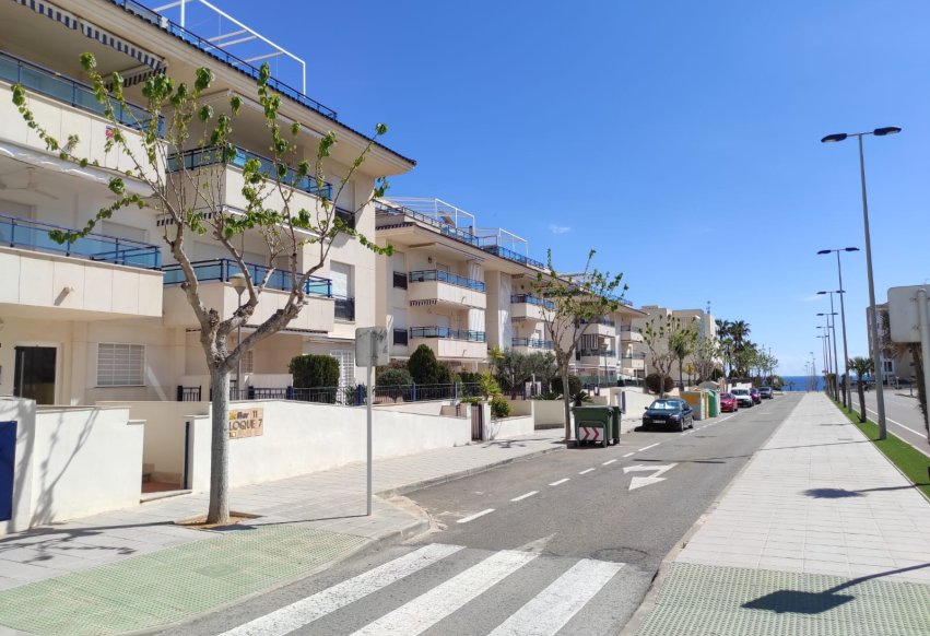 Reventa - Apartamento / piso - Pilar de la Horadada - Mil Palmeras