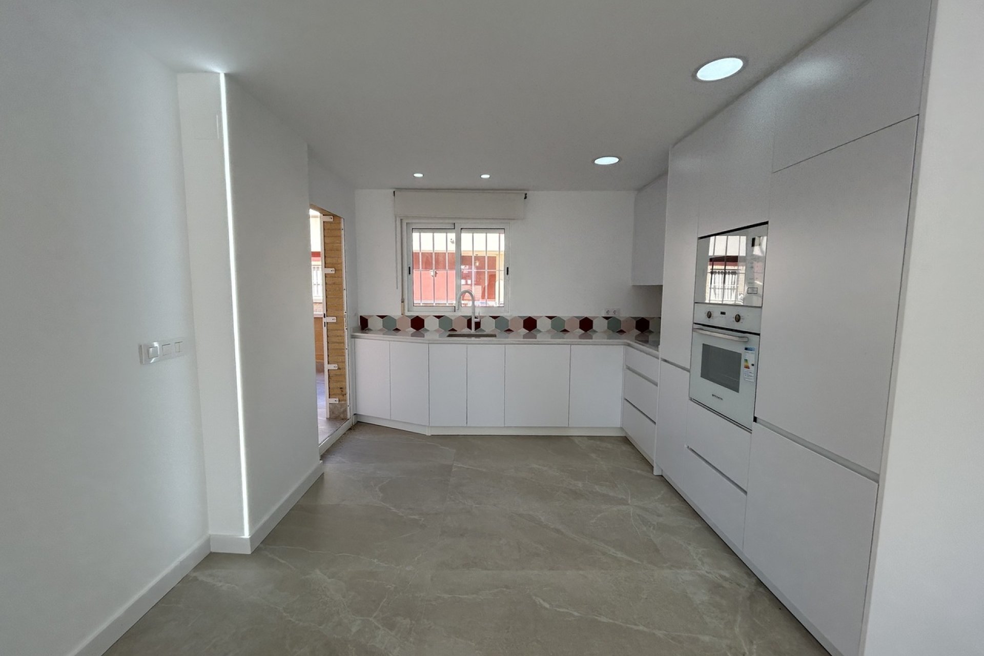 Reventa - Apartamento / piso - Pilar de la Horadada