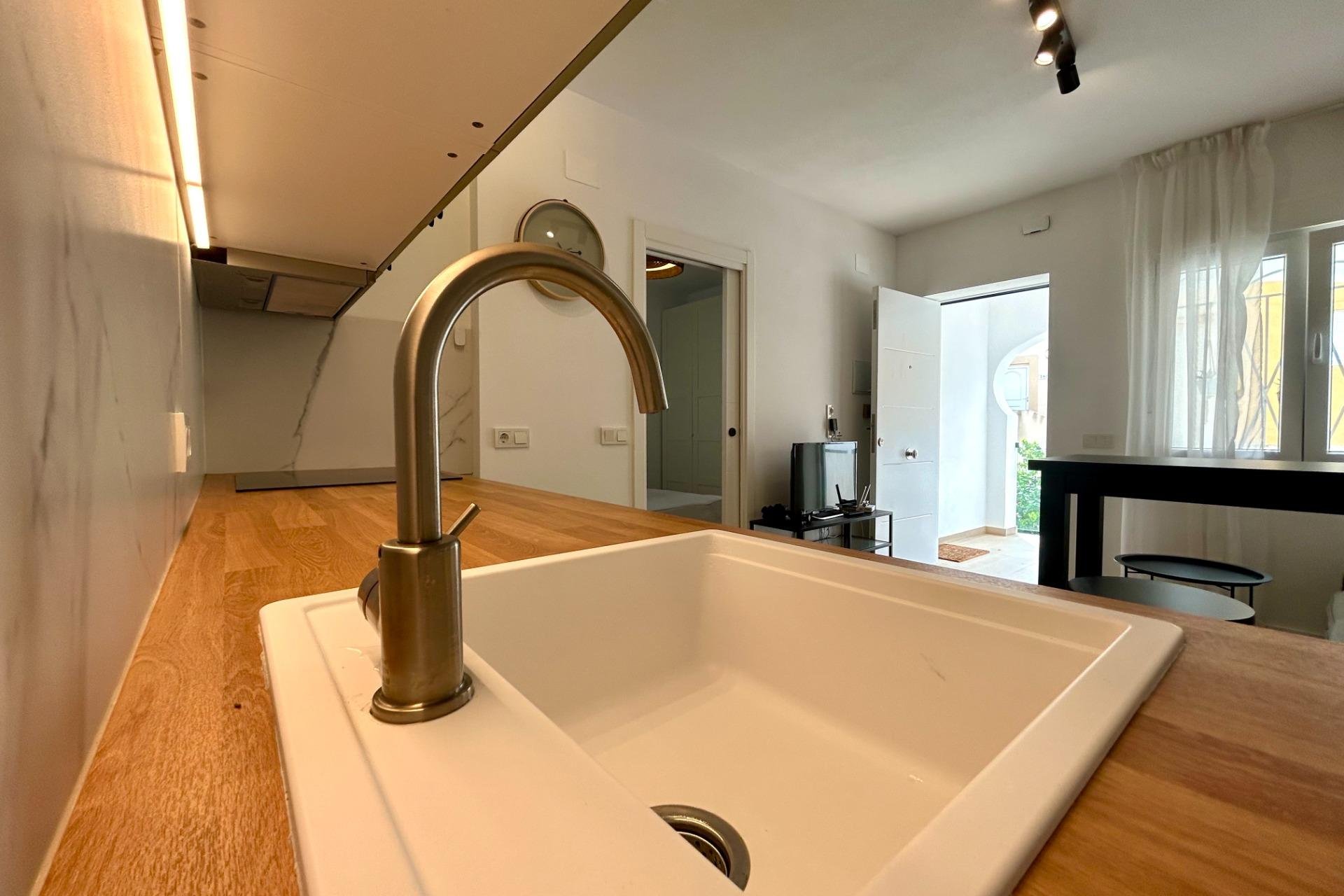 Reventa - Apartamento / piso - San Miguel de Salinas - Las filipinas