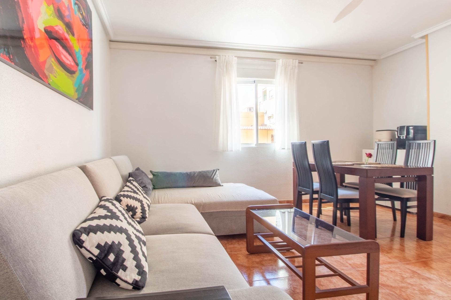 Reventa - Apartamento / piso - Torrevieja - Centro
