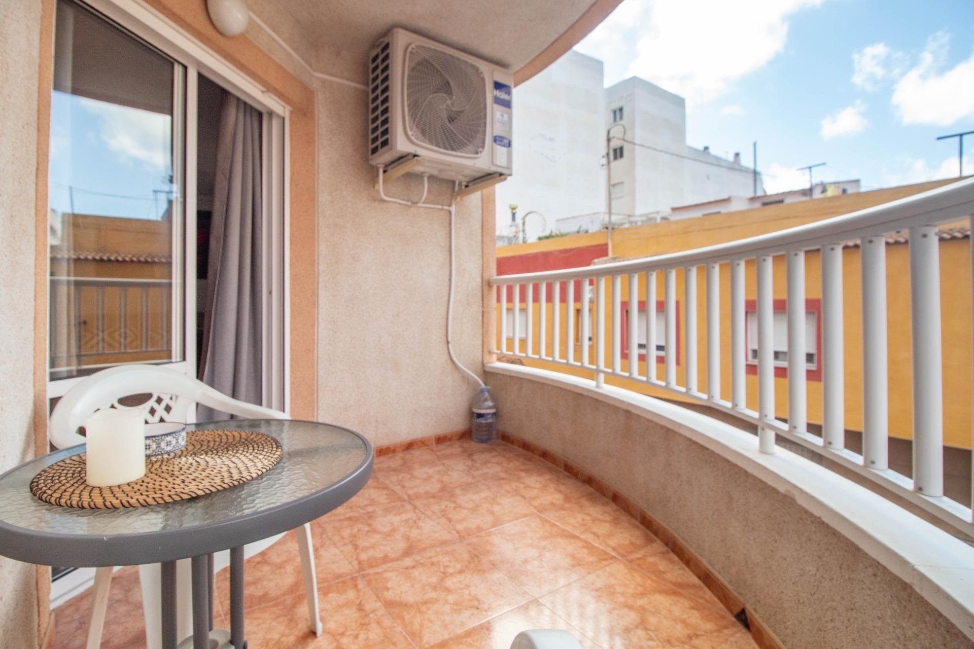Reventa - Apartamento / piso - Torrevieja - Centro