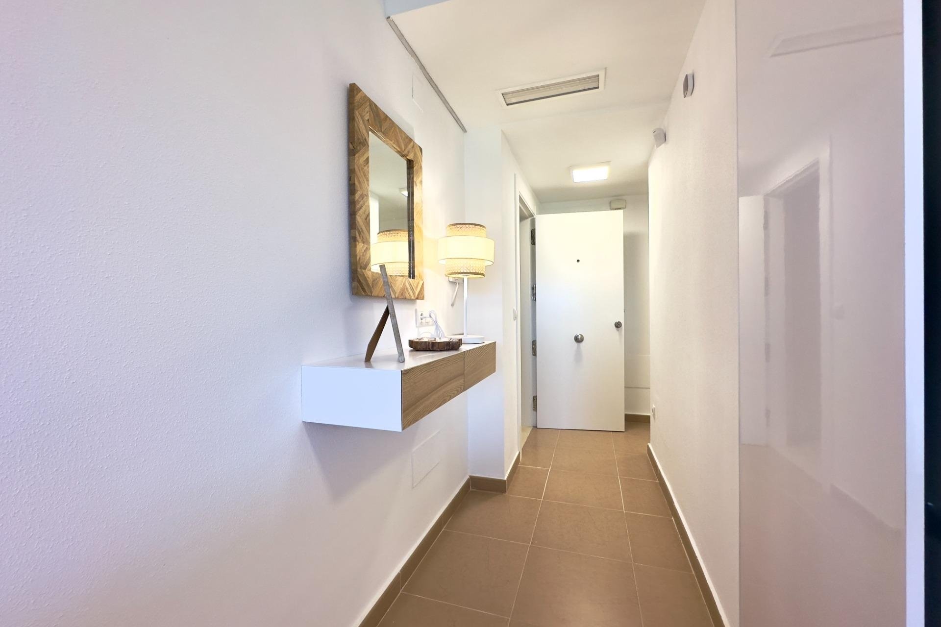 Reventa - Apartamento / piso - Torrevieja - El Acequión - Los Náufragos