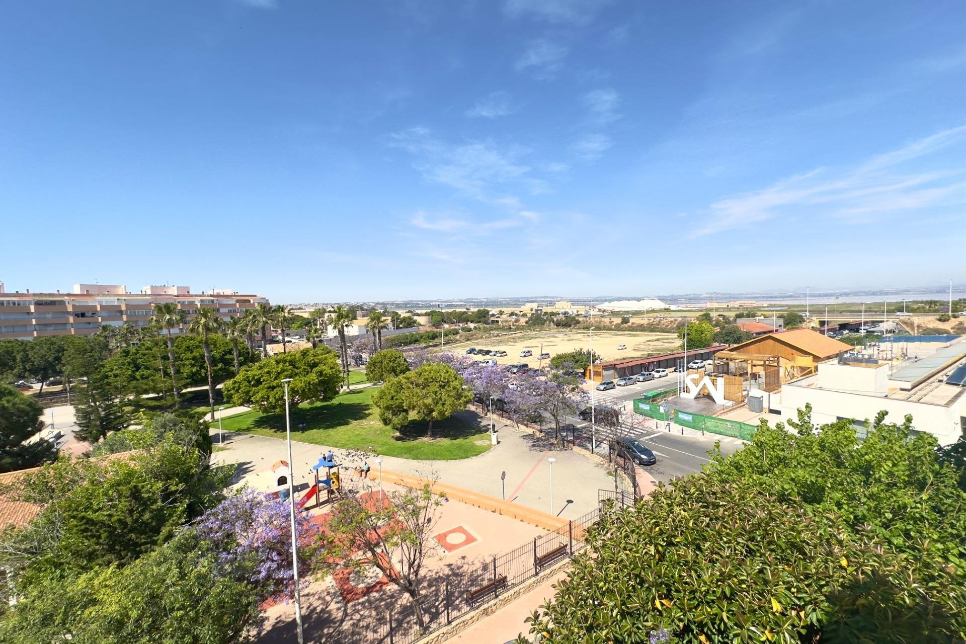 Reventa - Apartamento / piso - Torrevieja - El Acequión - Los Náufragos