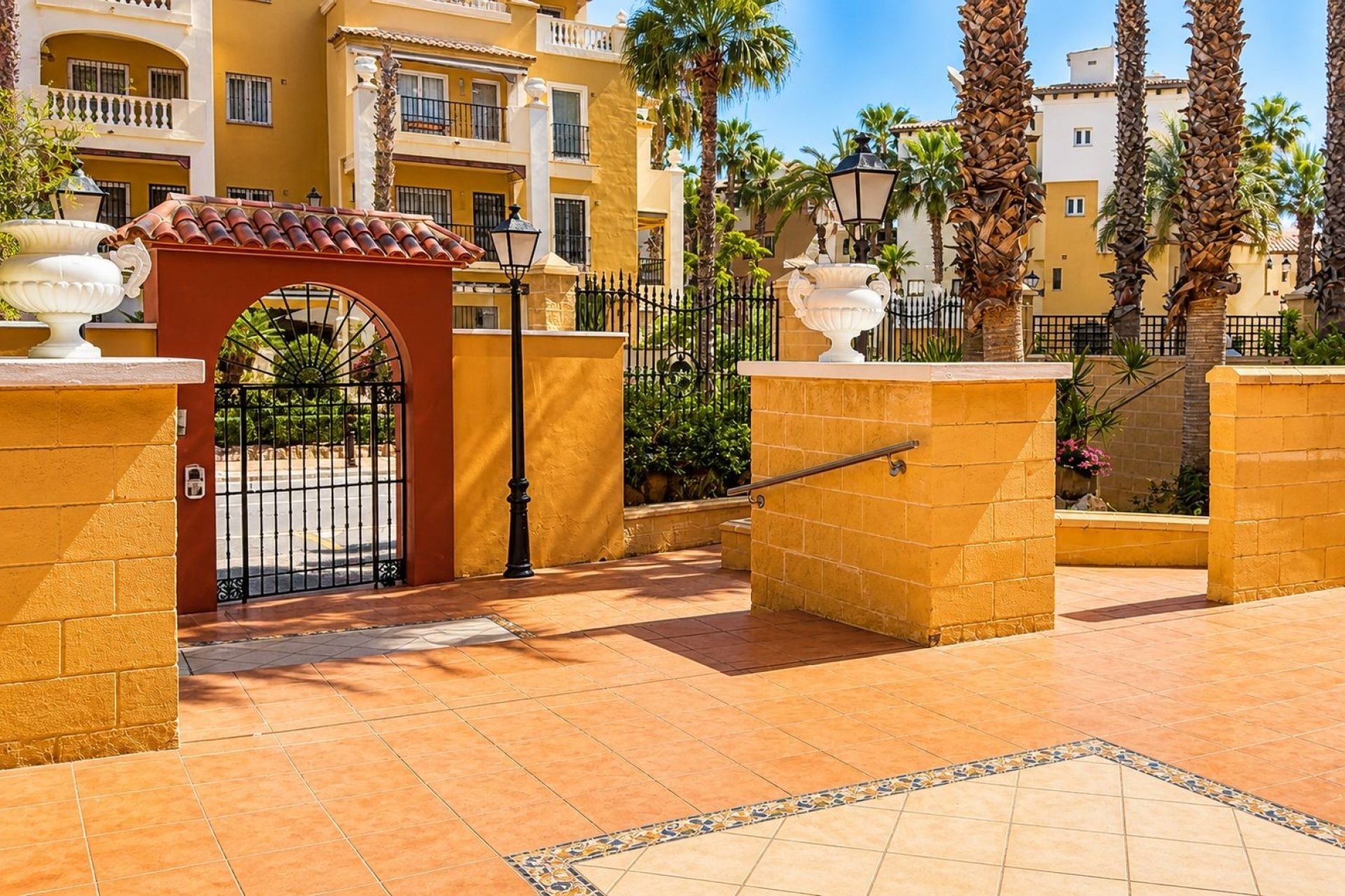 Reventa - Apartamento / piso - Torrevieja - Playa de los locos