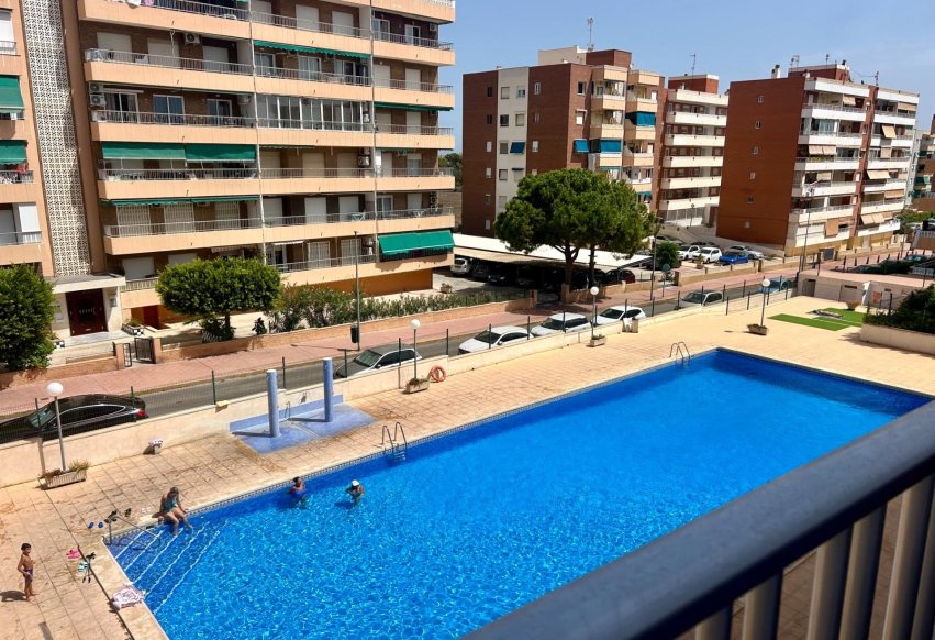 Reventa - Apartamento / piso - Torrevieja - Punta Prima