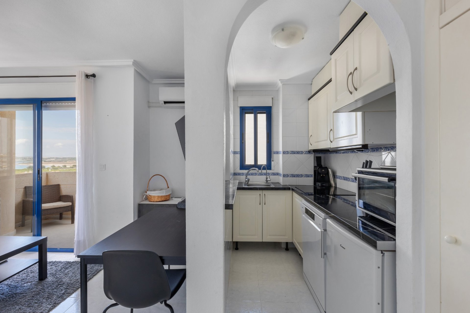 Reventa - Apartamento / piso - Torrevieja - Torrelamata - La Mata