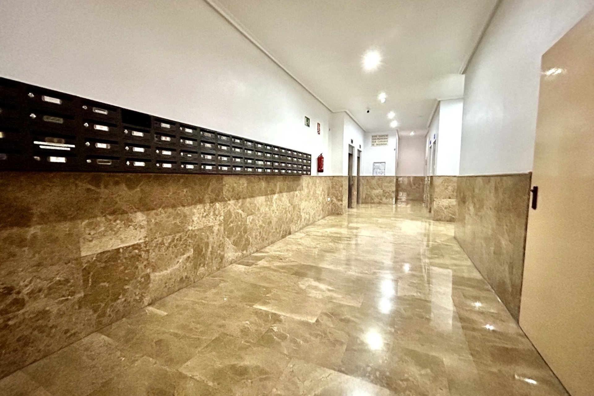 Reventa - Apartamento / piso - Torrevieja