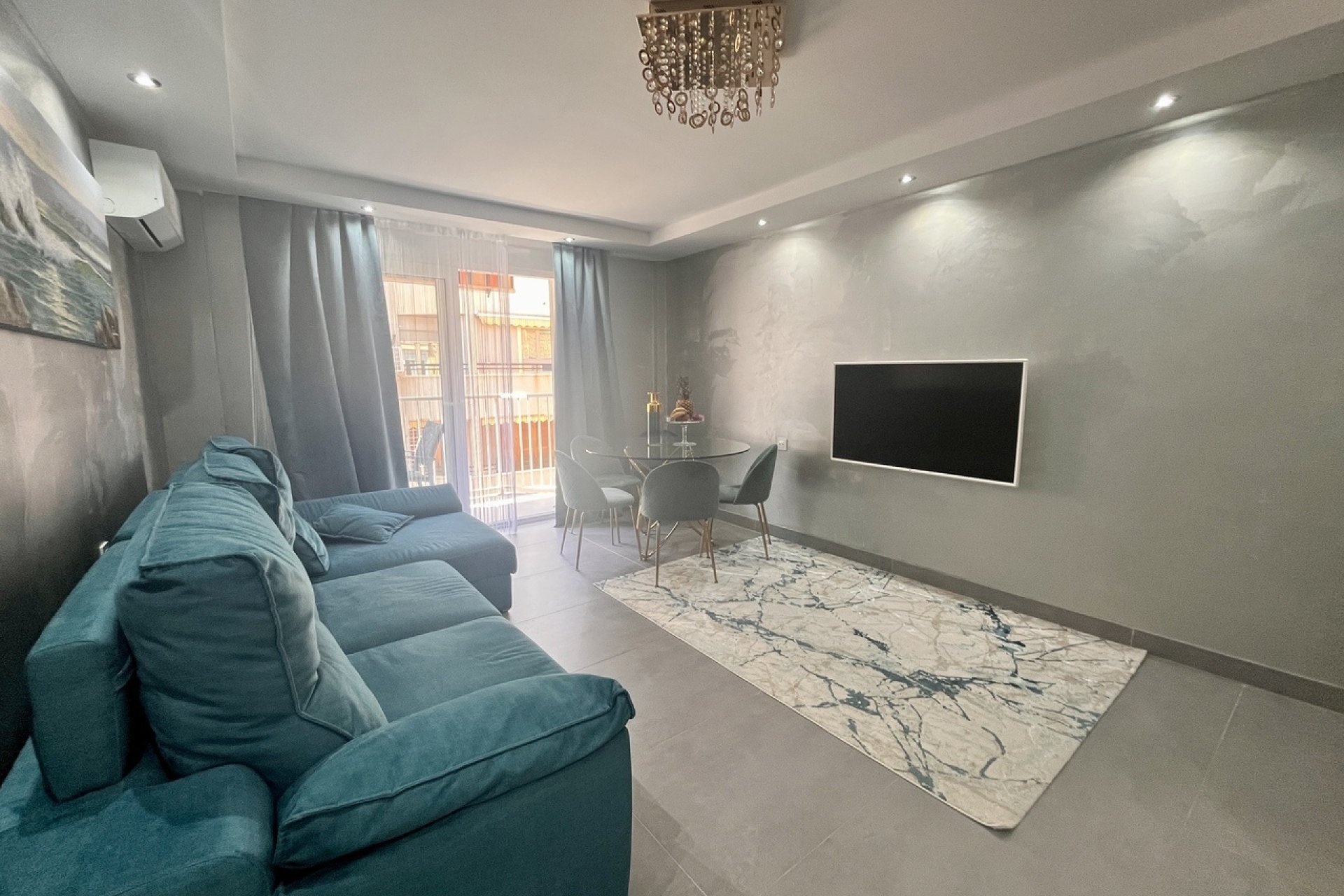 Reventa - Apartamento / piso - Torrevieja