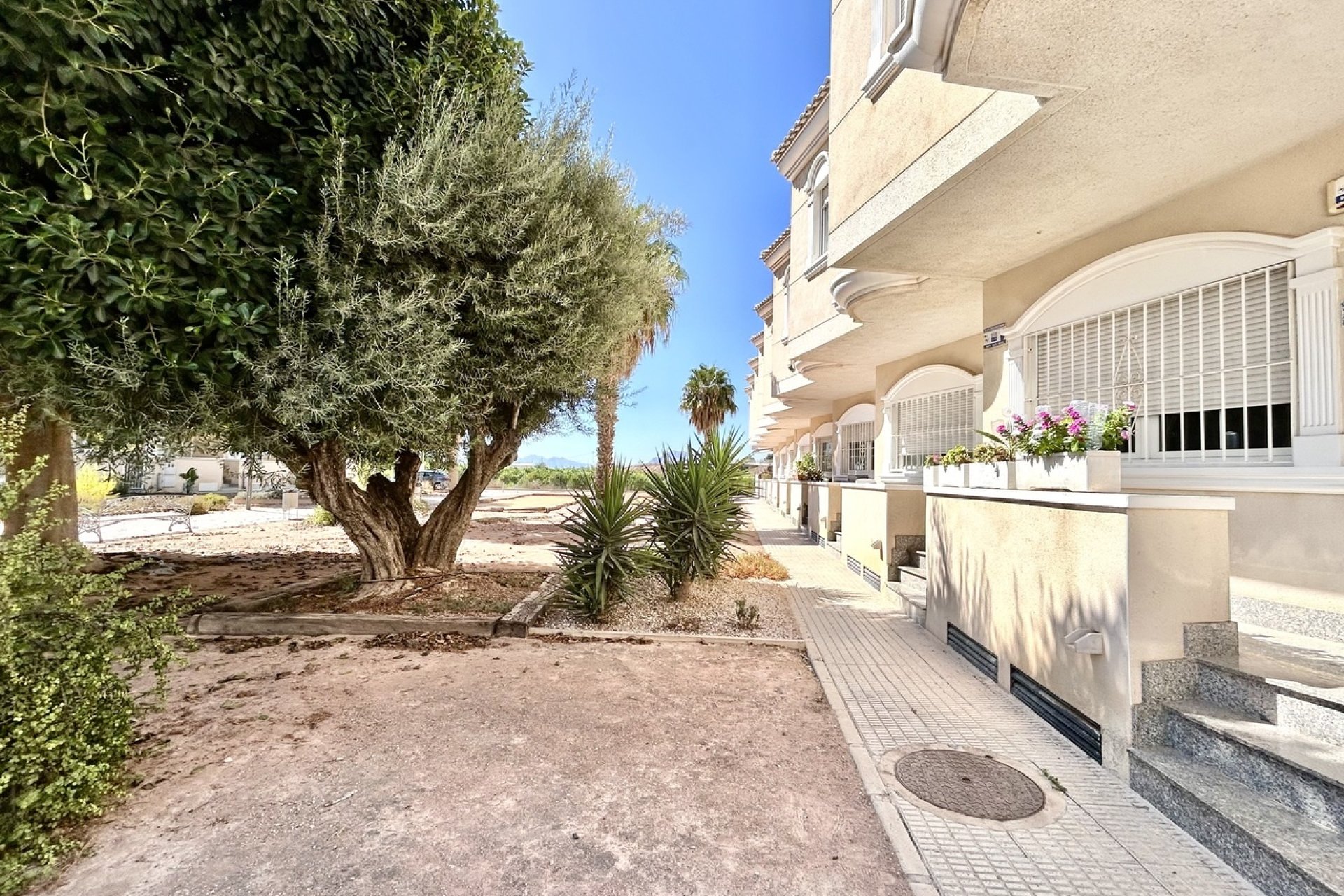 Reventa - Duplex - Heredades