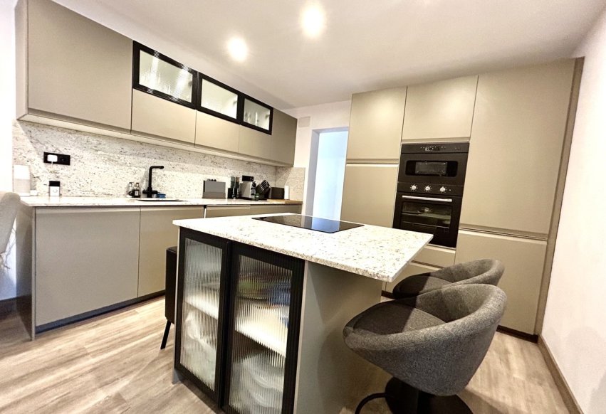 Reventa - Duplex - San Miguel de Salinas
