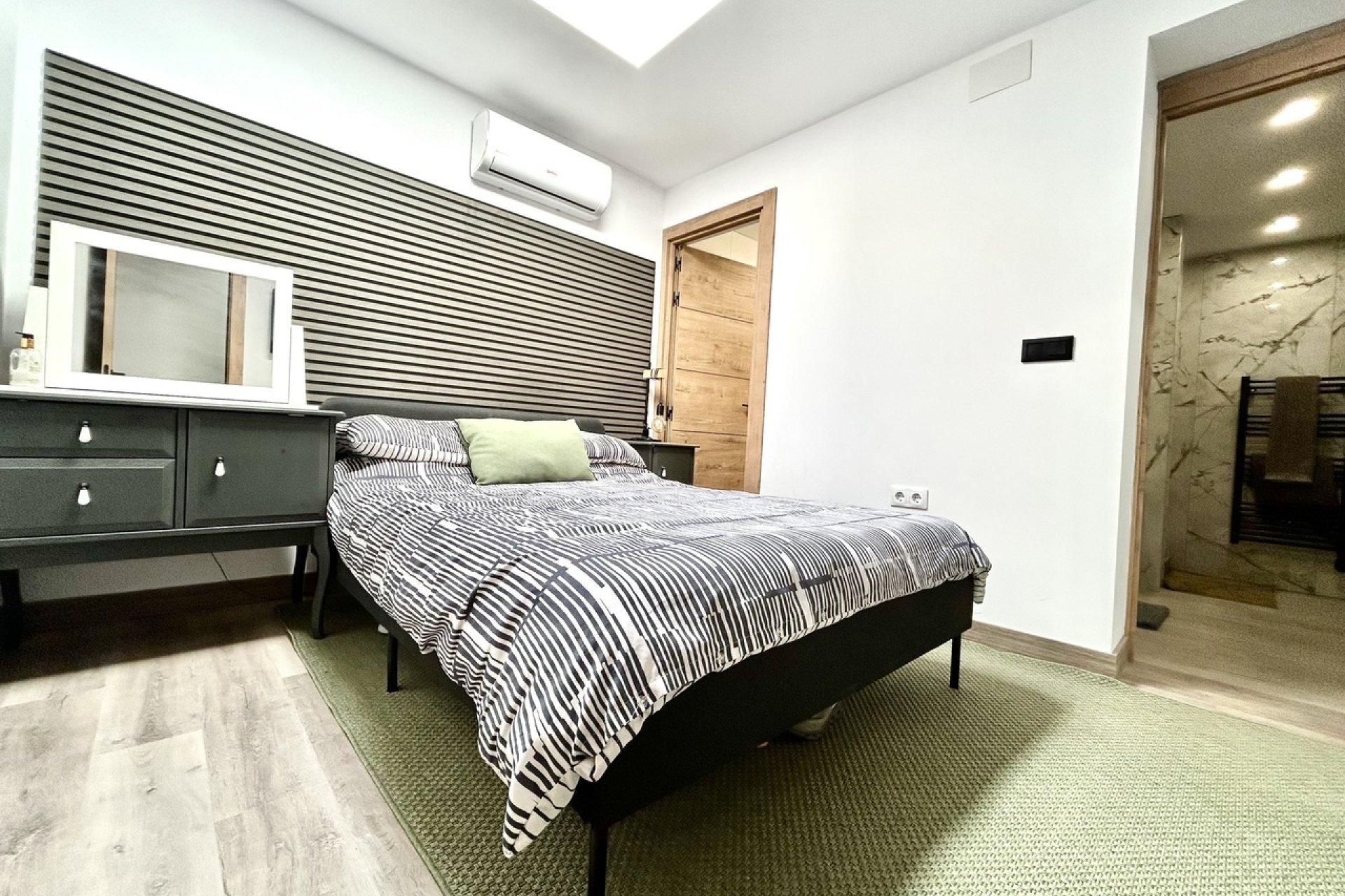 Reventa - Duplex - San Miguel de Salinas