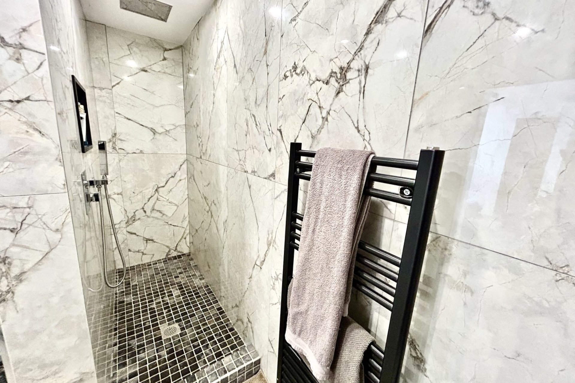 Reventa - Duplex - San Miguel de Salinas