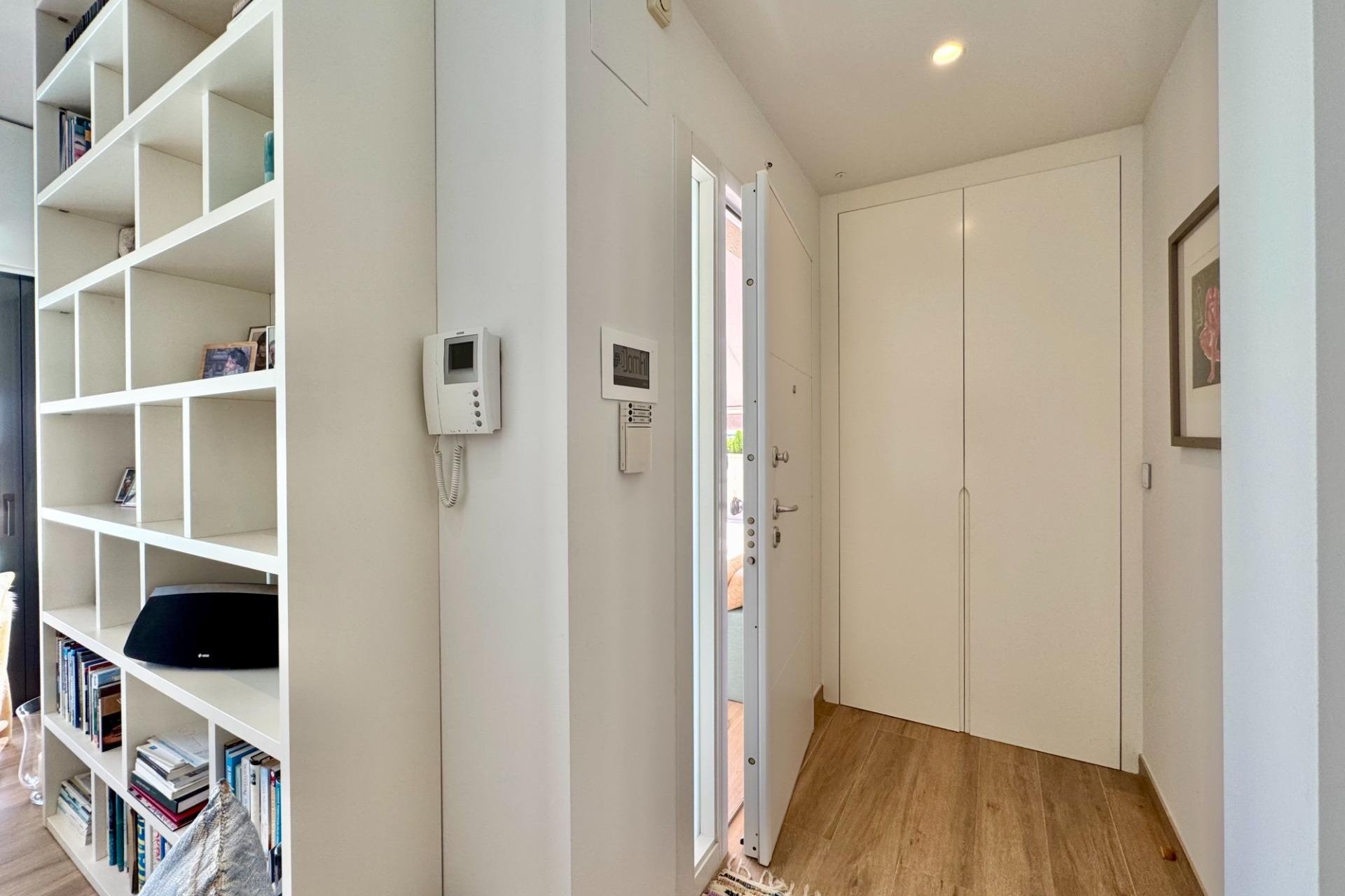 Reventa - Villa - San Miguel de Salinas - Bellavista