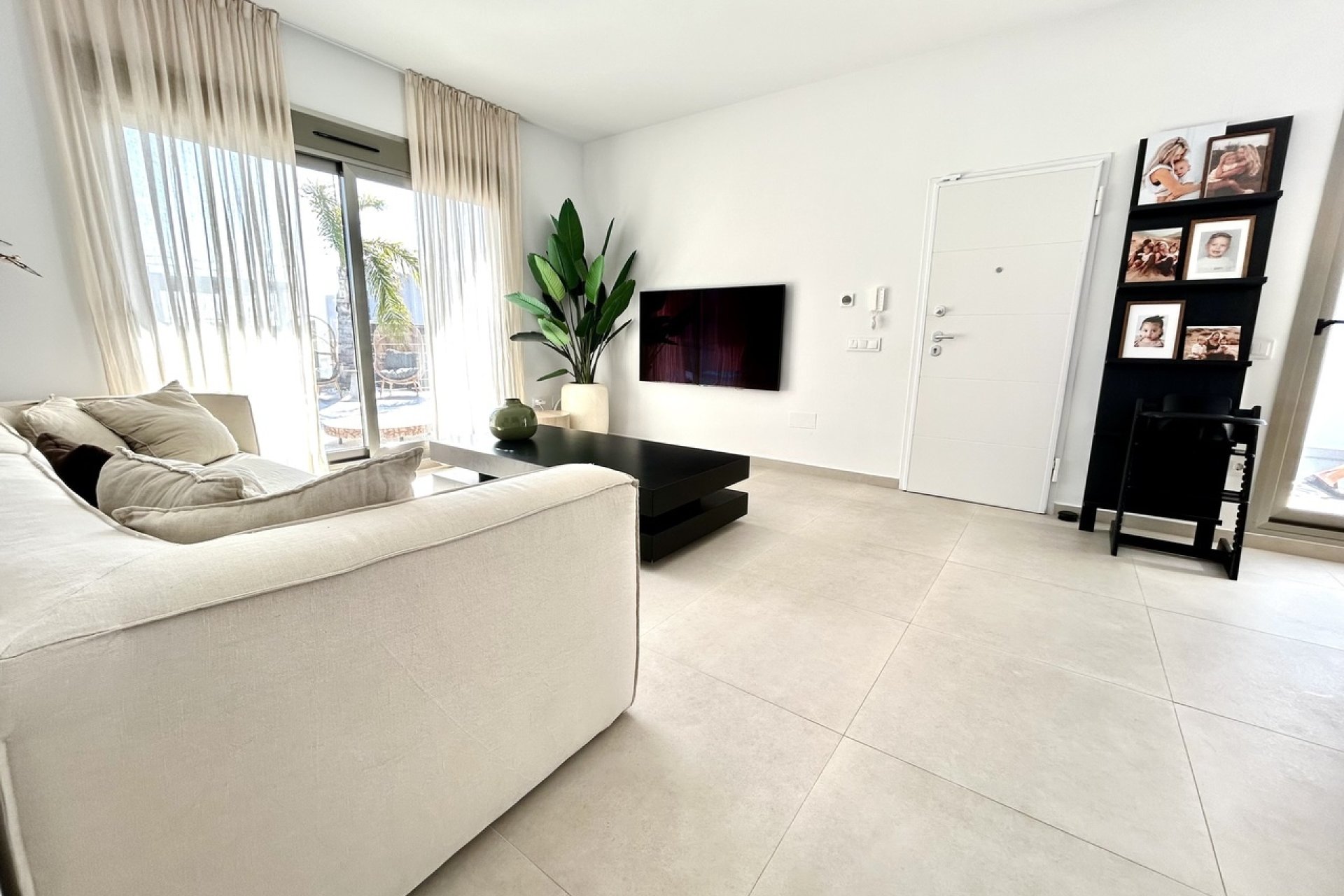 Reventa - Villa - San Miguel de Salinas - Las Filipinas