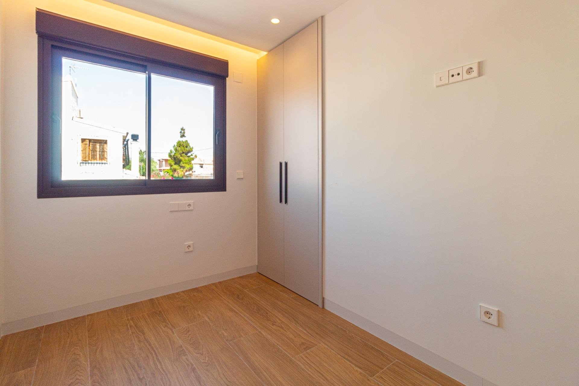 Reventa - Villa - Santiago de la Ribera - Playa de santiago de la ribera