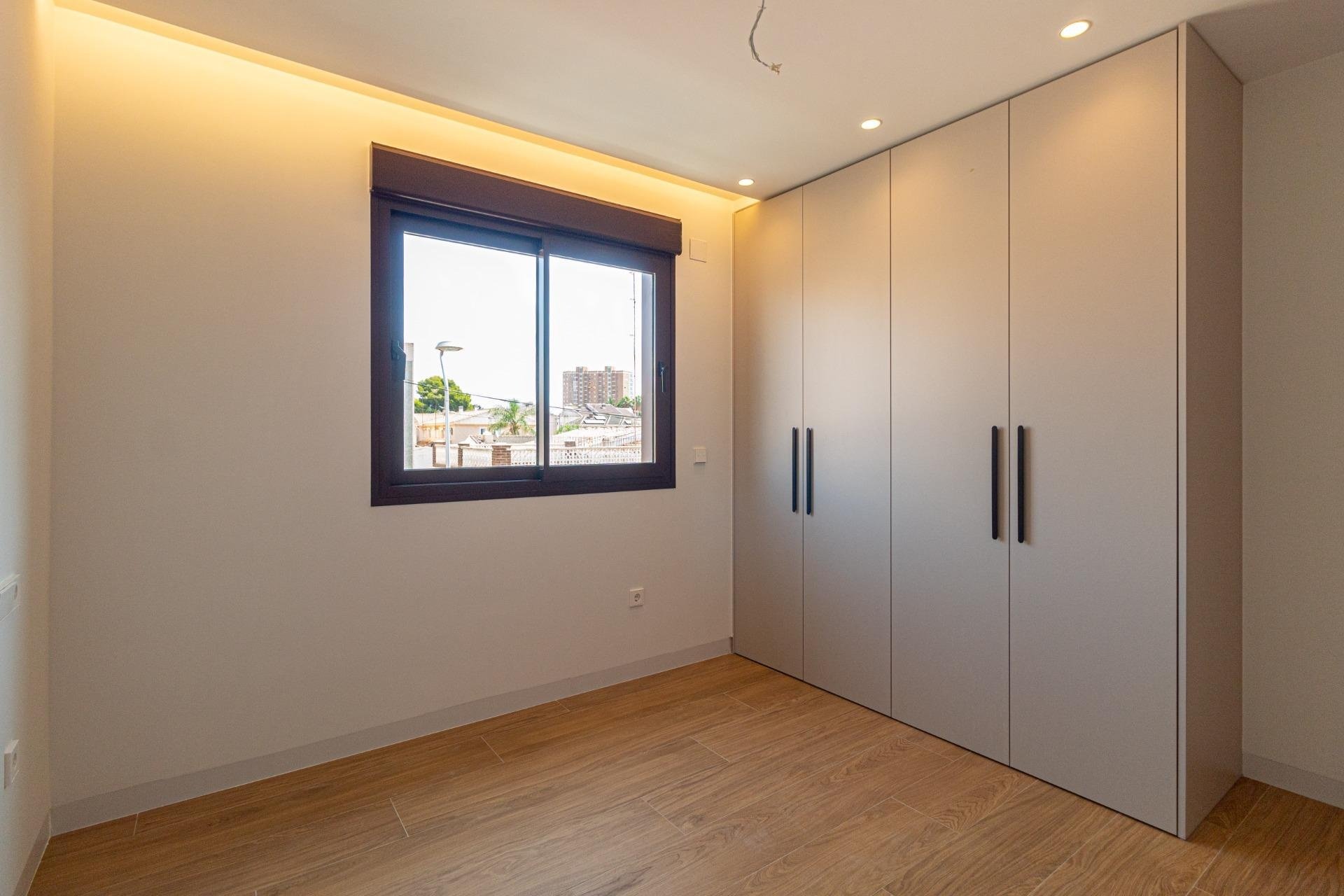 Reventa - Villa - Santiago de la Ribera - Playa de santiago de la ribera