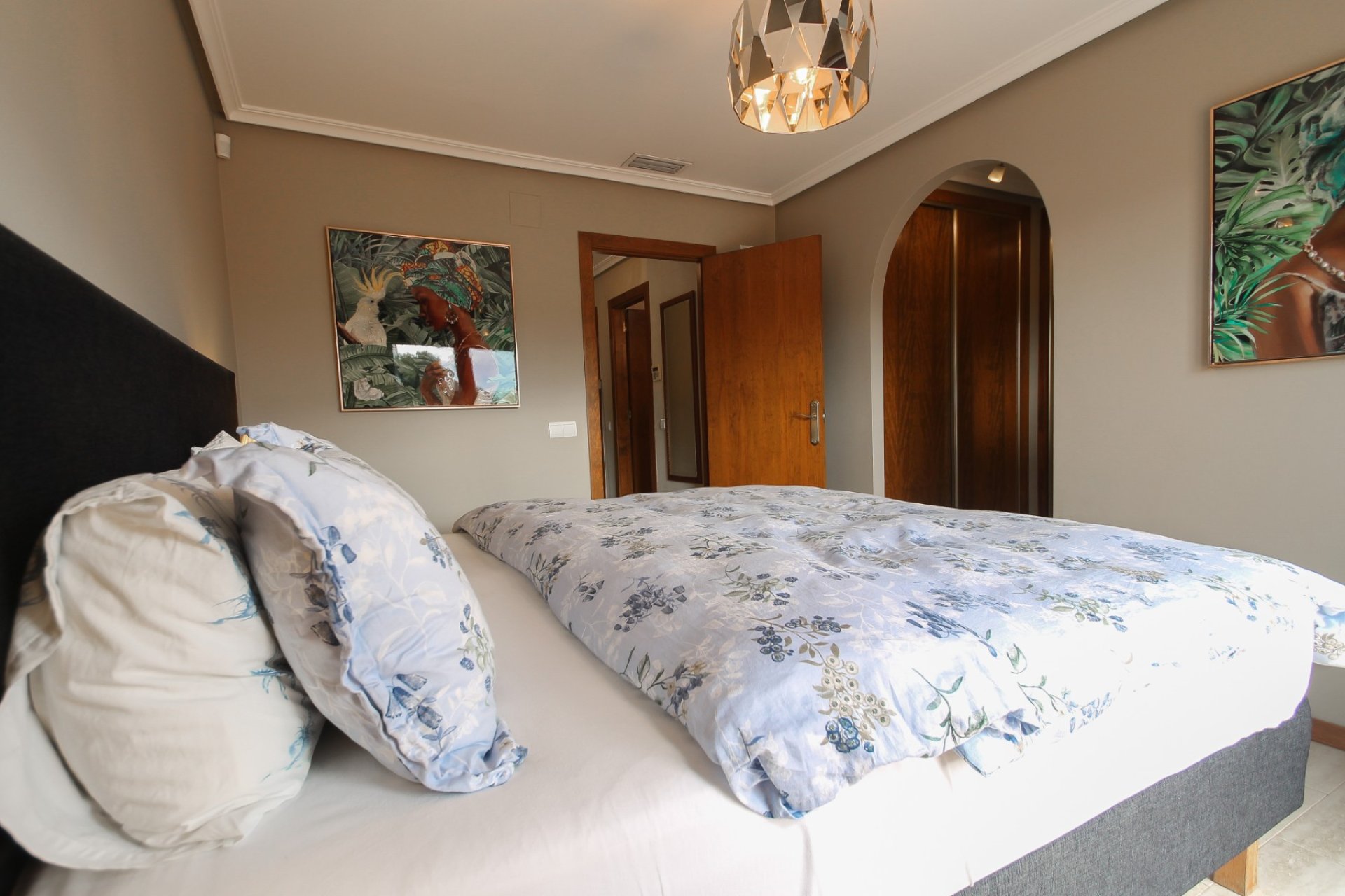 Reventa - Villa - Torrevieja - Los Balcones