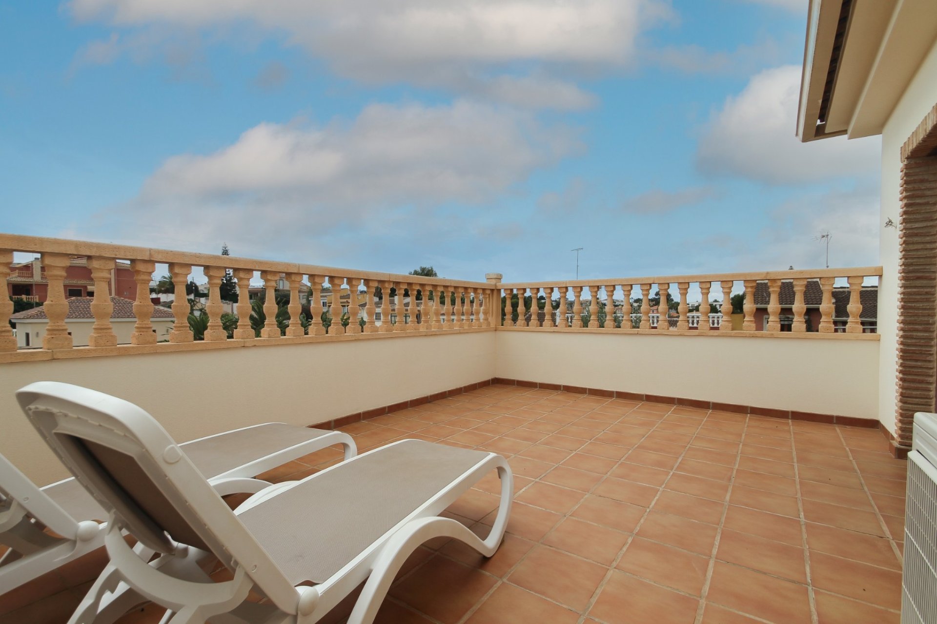 Reventa - Villa - Torrevieja - Los Balcones