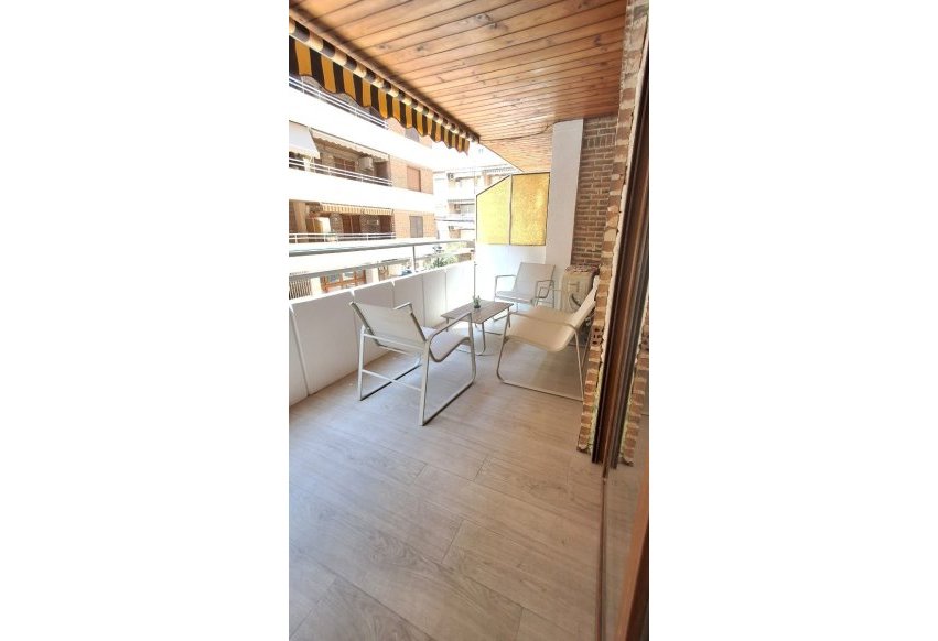 Revente - Apartment - Torrevieja - Playa Acequion