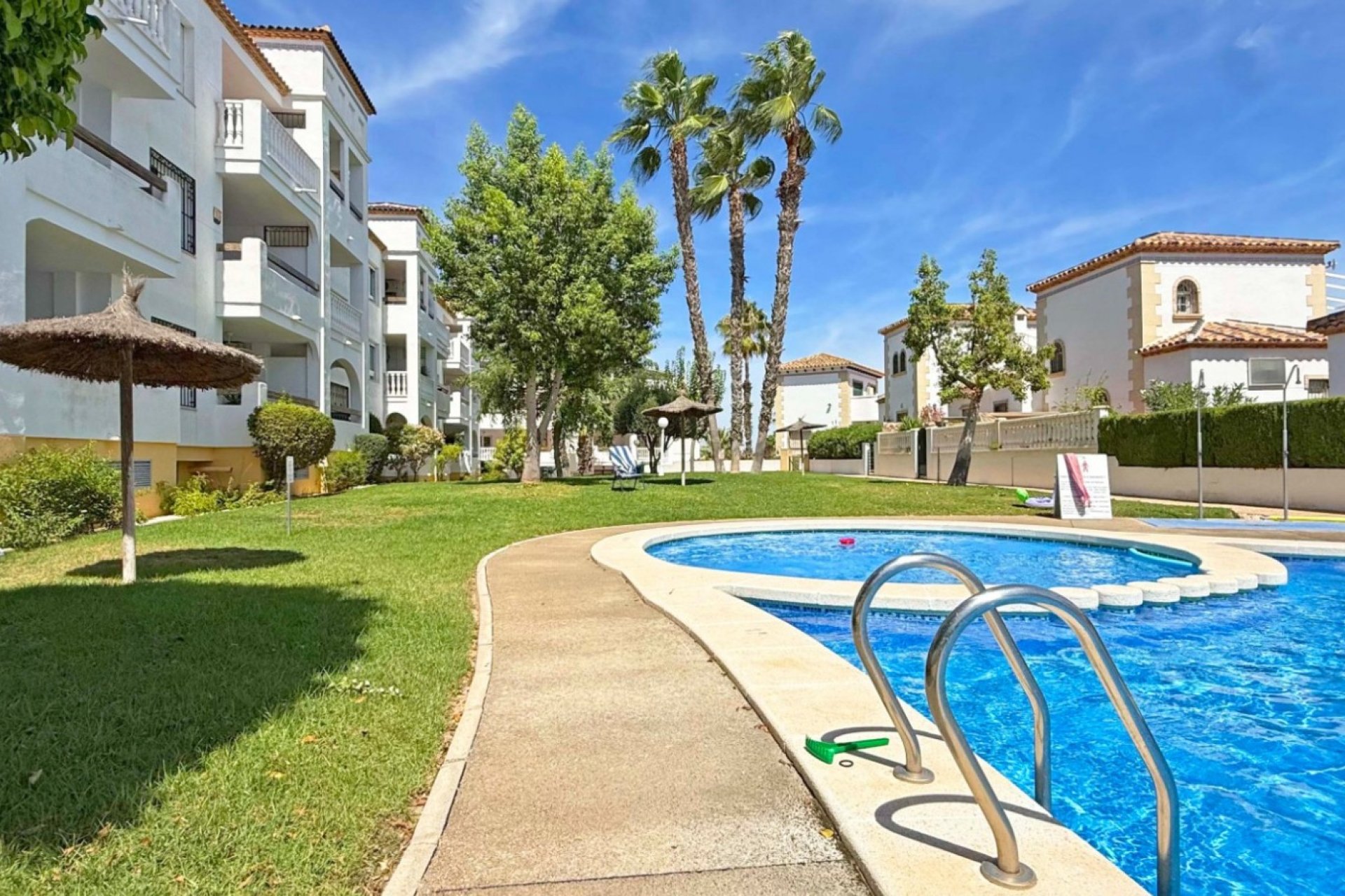 Revente - Appartement - Orihuela Costa - Villamartín