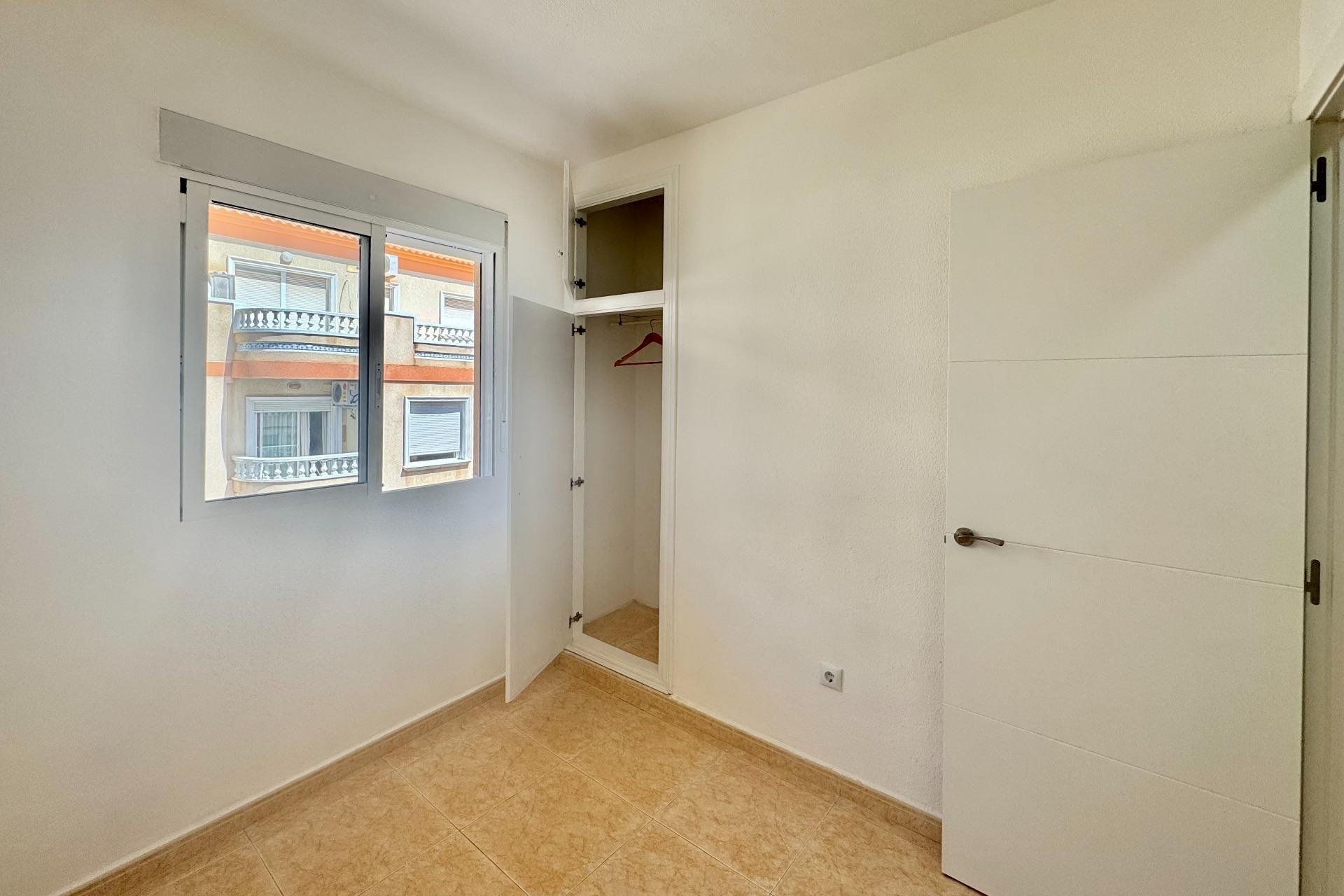 Revente - Appartement - Torrevieja - Centro
