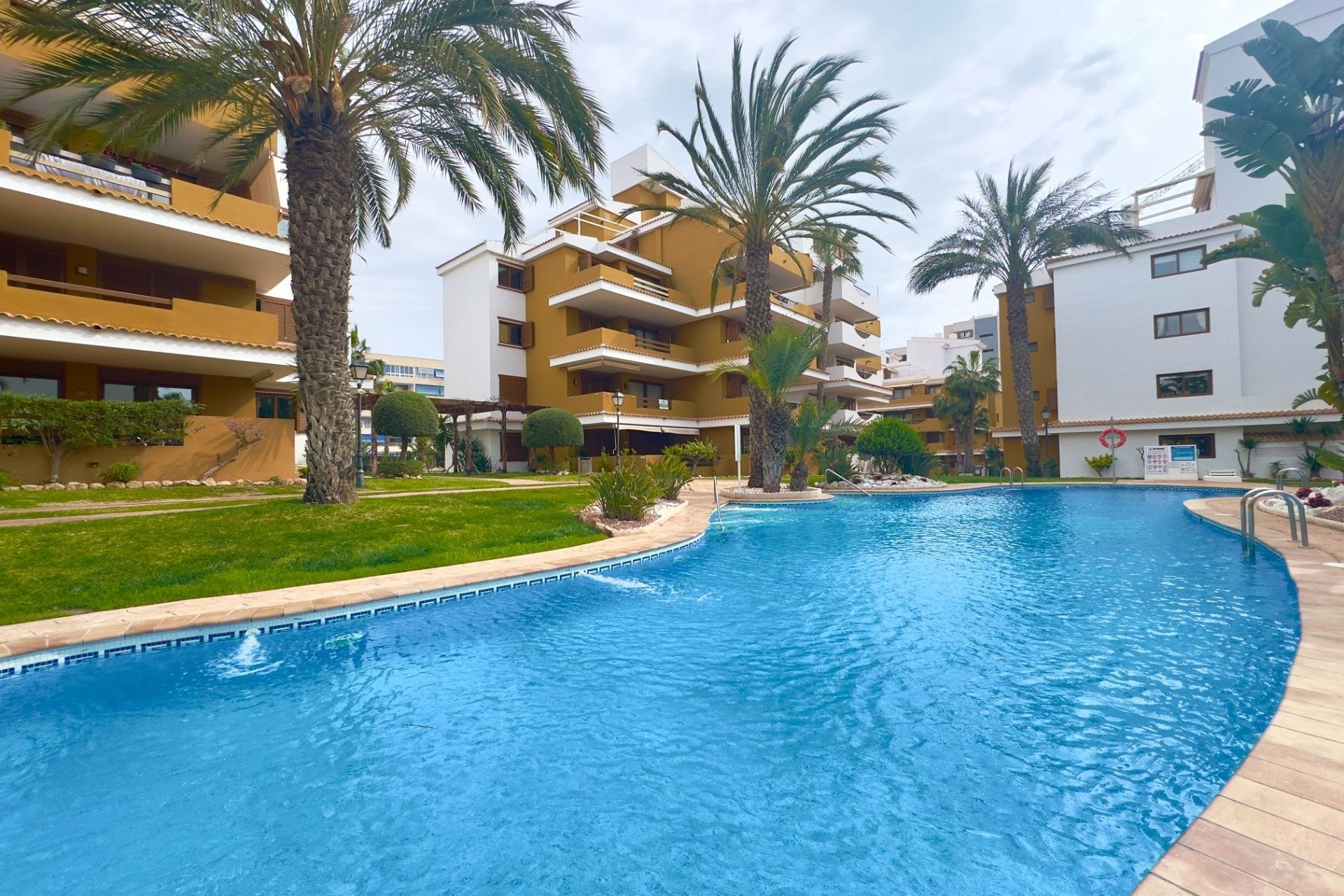 Revente - Appartement - Torrevieja - Punta Prima