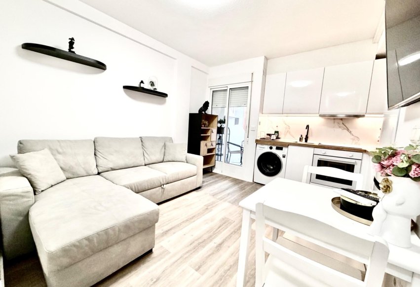 Revente - Appartement - Torrevieja - Torrelamata - La Mata