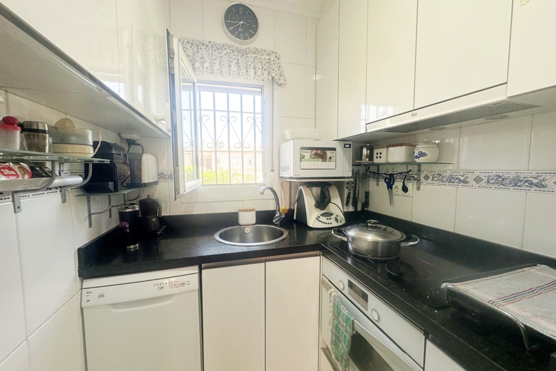 Revente - Bungalow - Torrevieja - Aguas Nuevas