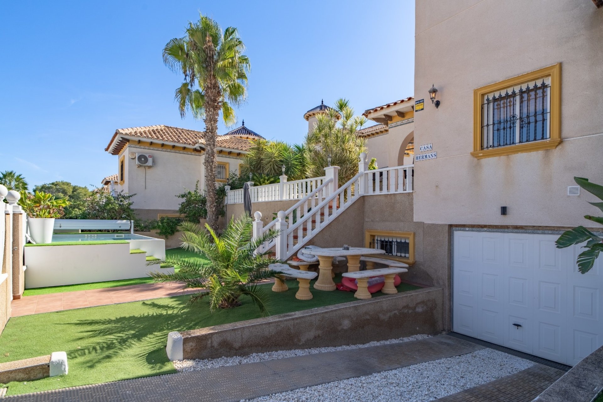 Revente - Duplex - San Miguel de Salinas - Las Filipinas