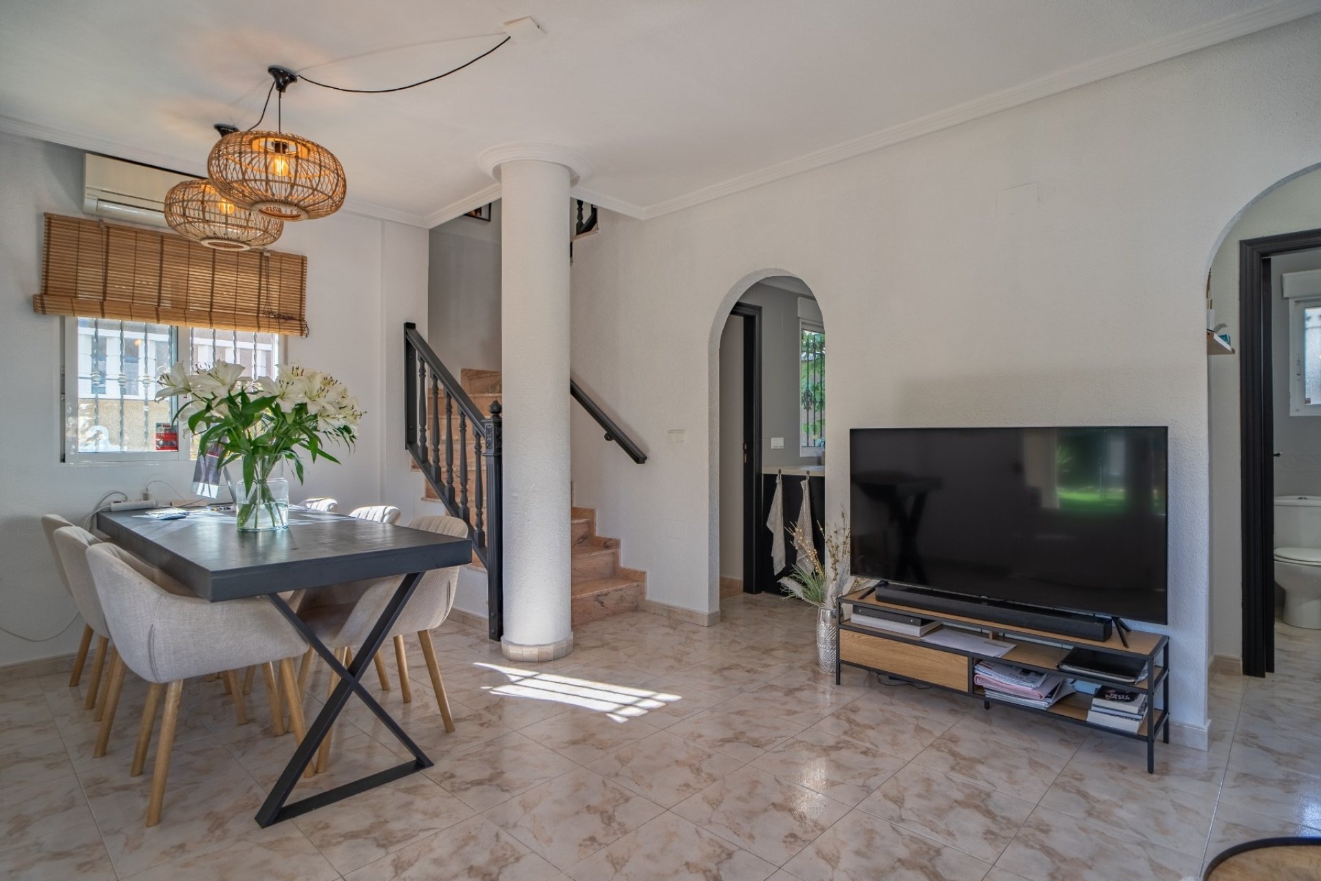 Revente - Duplex - San Miguel de Salinas - Las Filipinas