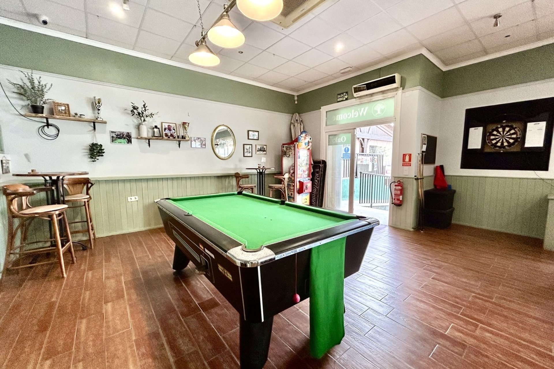 Revente - Local comercial - Orihuela Costa - Villamartín