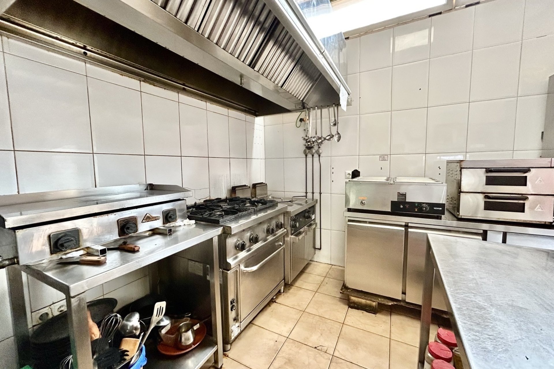 Revente - Local comercial - Orihuela Costa - Villamartín