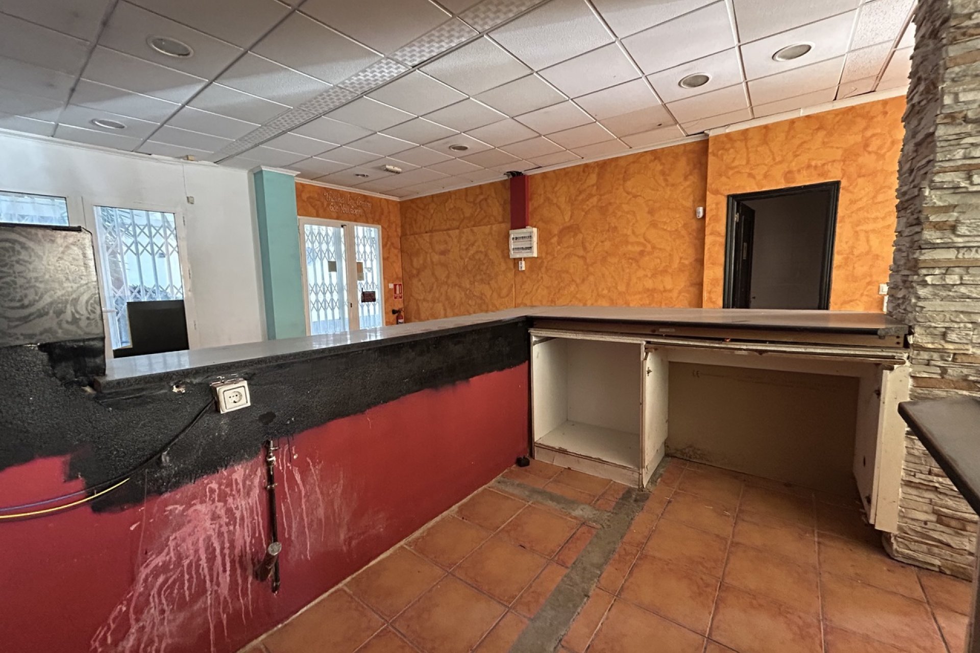 Revente - Local comercial - Orihuela Costa - Villamartín