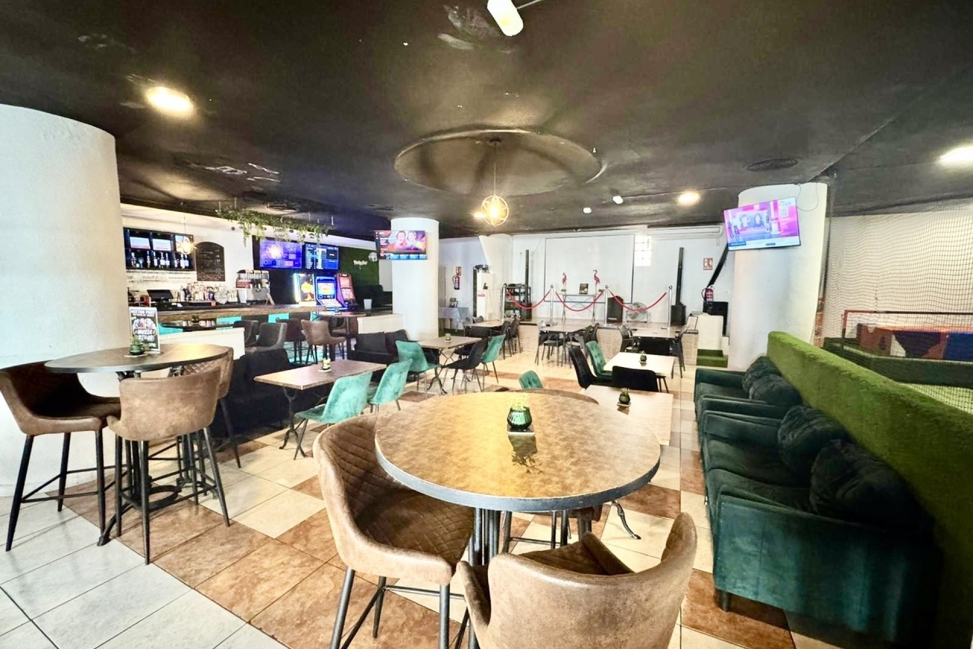 Revente - Local comercial - San Miguel de Salinas