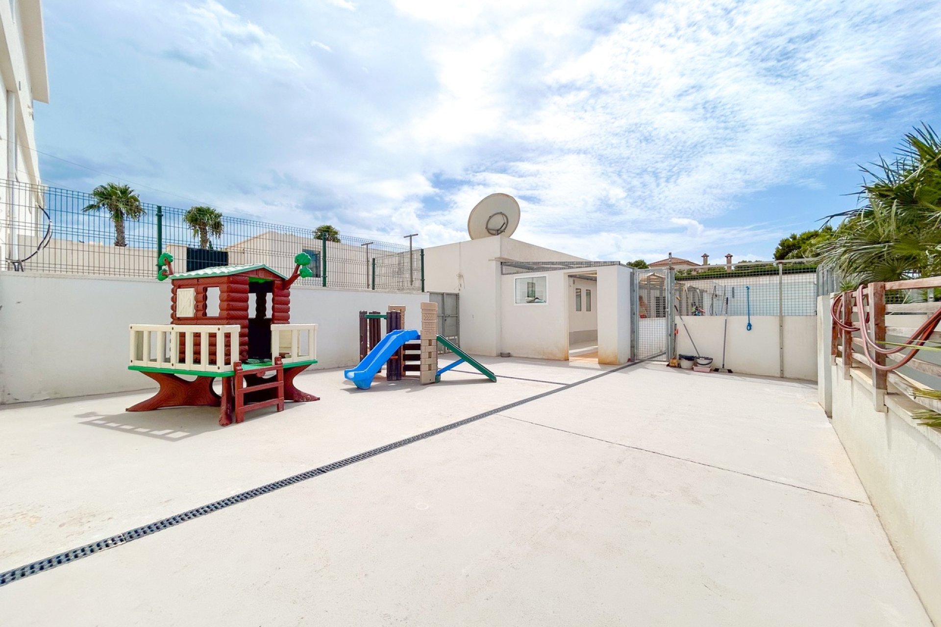 Revente - Villa - Los Montesinos