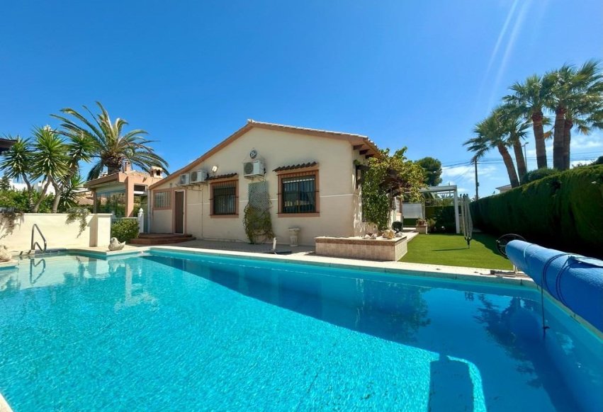 Revente - Villa - Orihuela Costa - Aguamarina